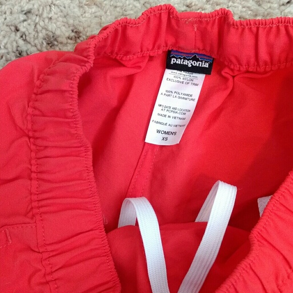 Patagonia shorts - Picture 3 of 4